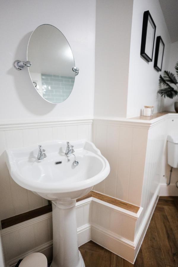 Hovell Hall Country Bed And Breakfast Norwich Dış mekan fotoğraf