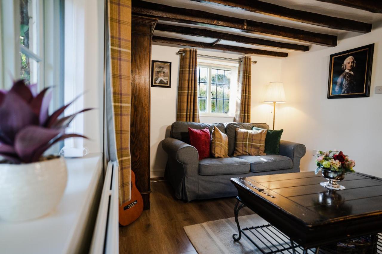 Hovell Hall Country Bed And Breakfast Norwich Dış mekan fotoğraf