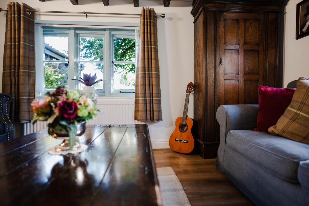 Hovell Hall Country Bed And Breakfast Norwich Dış mekan fotoğraf
