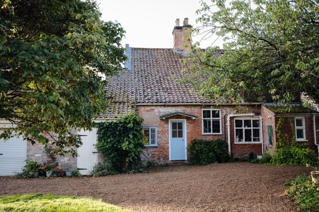 Hovell Hall Country Bed And Breakfast Norwich Dış mekan fotoğraf